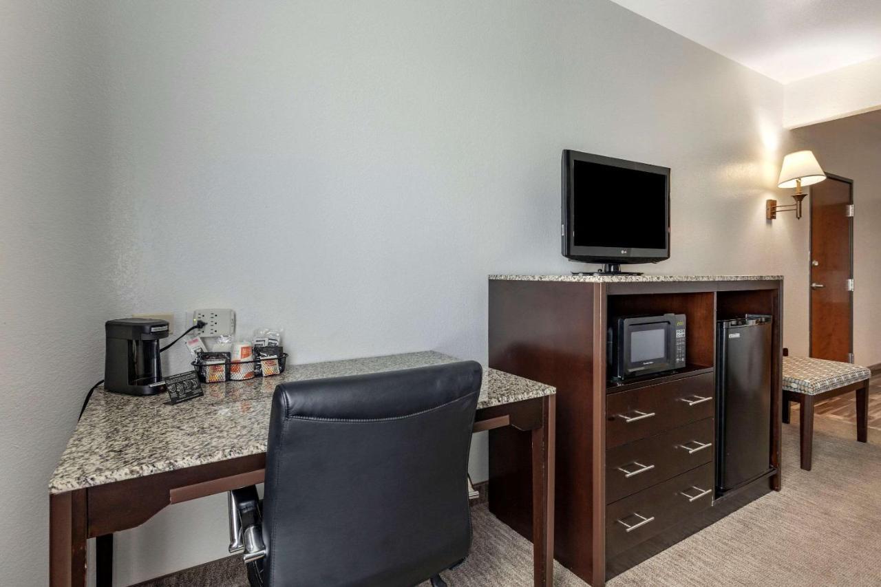 Comfort Inn & Suites Gatesville Near Fort Cavazos المظهر الخارجي الصورة