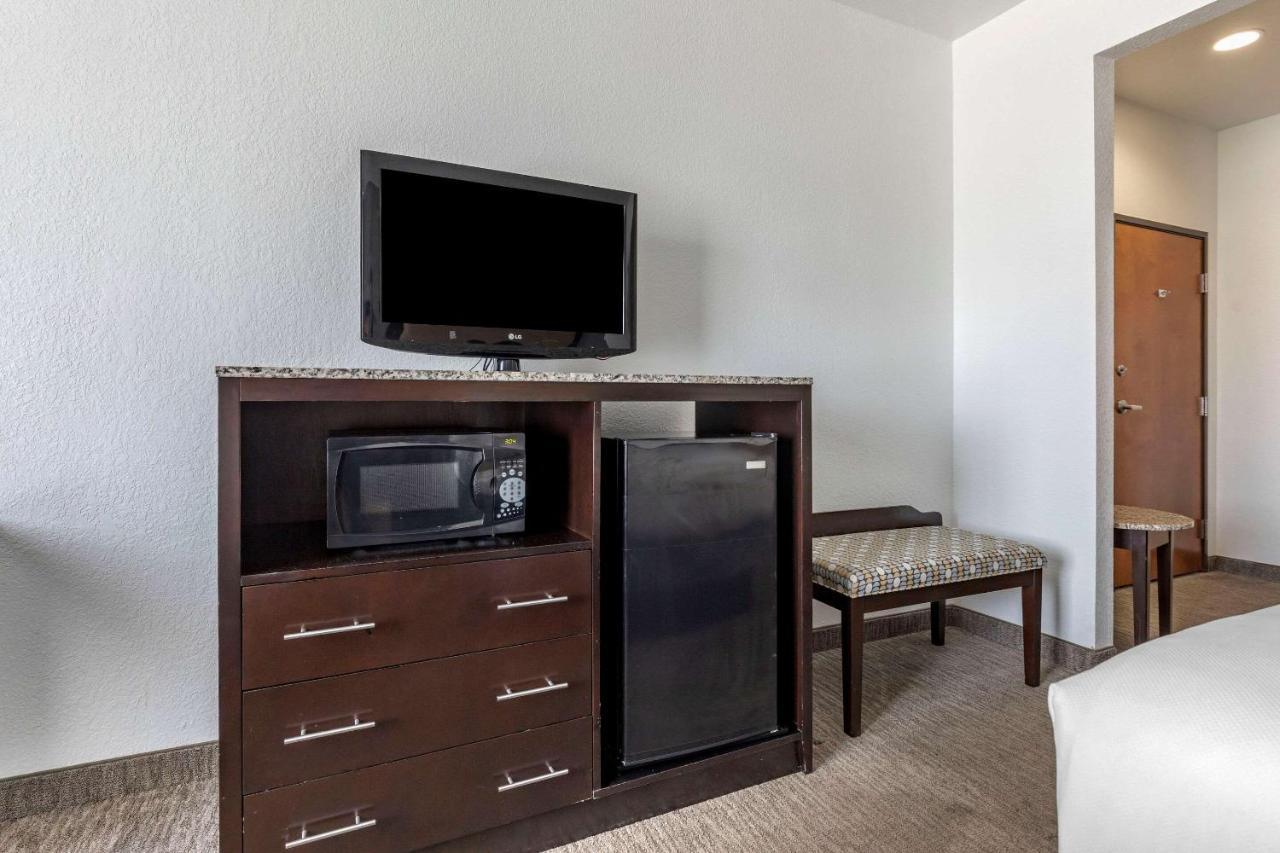 Comfort Inn & Suites Gatesville Near Fort Cavazos المظهر الخارجي الصورة